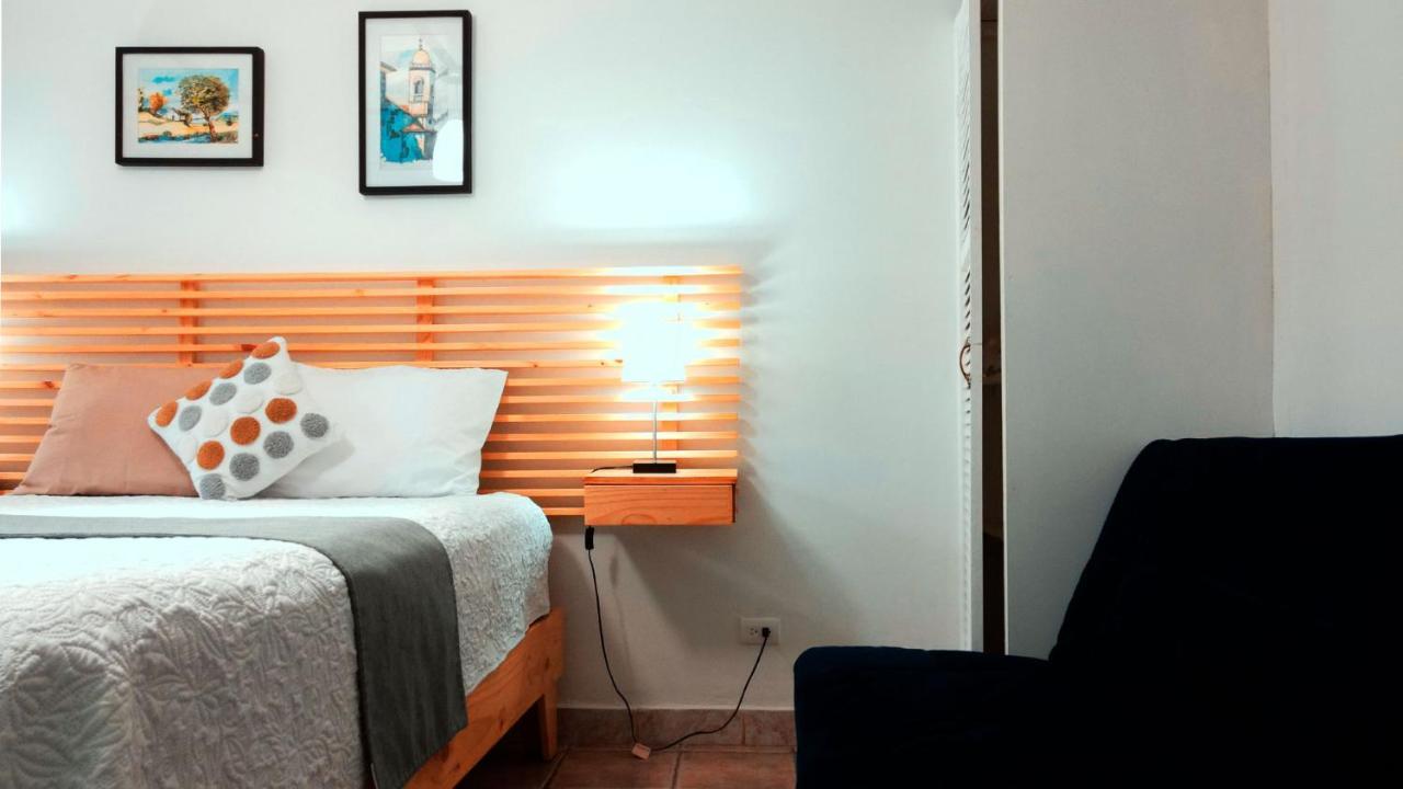 Trebol Amarillo Bed & Breakfast Escazu ภายนอก รูปภาพ