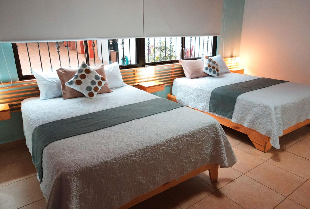 Trebol Amarillo Bed & Breakfast Escazu ภายนอก รูปภาพ
